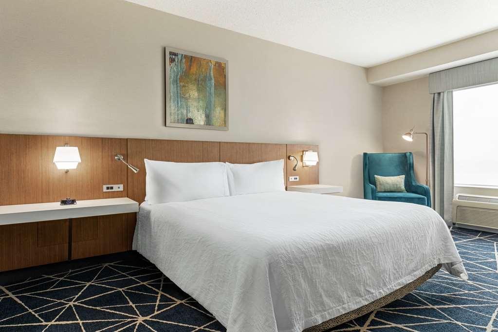 Hilton Garden Inn Kitchener/Cambridge Δωμάτιο φωτογραφία