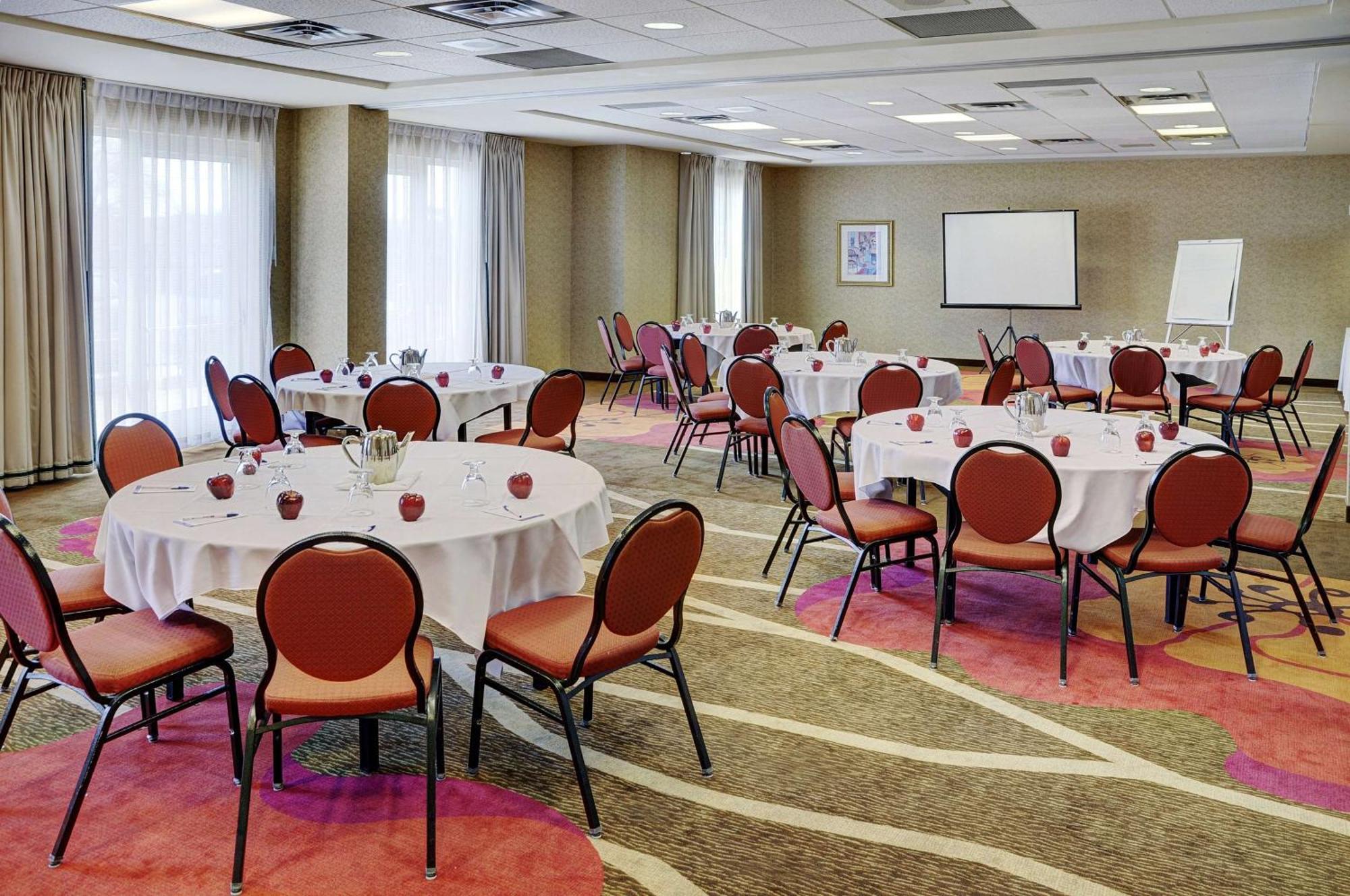 Hilton Garden Inn Kitchener/Cambridge Εξωτερικό φωτογραφία