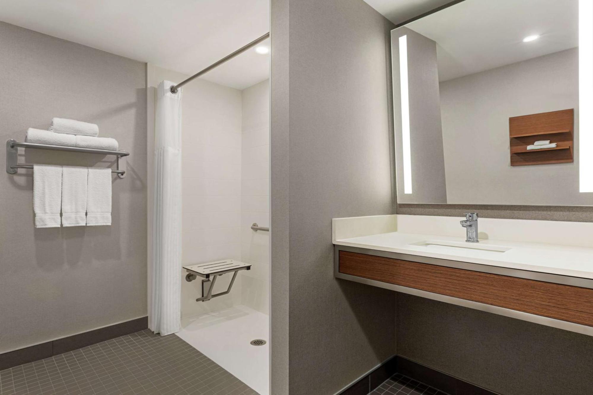 Hilton Garden Inn Kitchener/Cambridge Εξωτερικό φωτογραφία