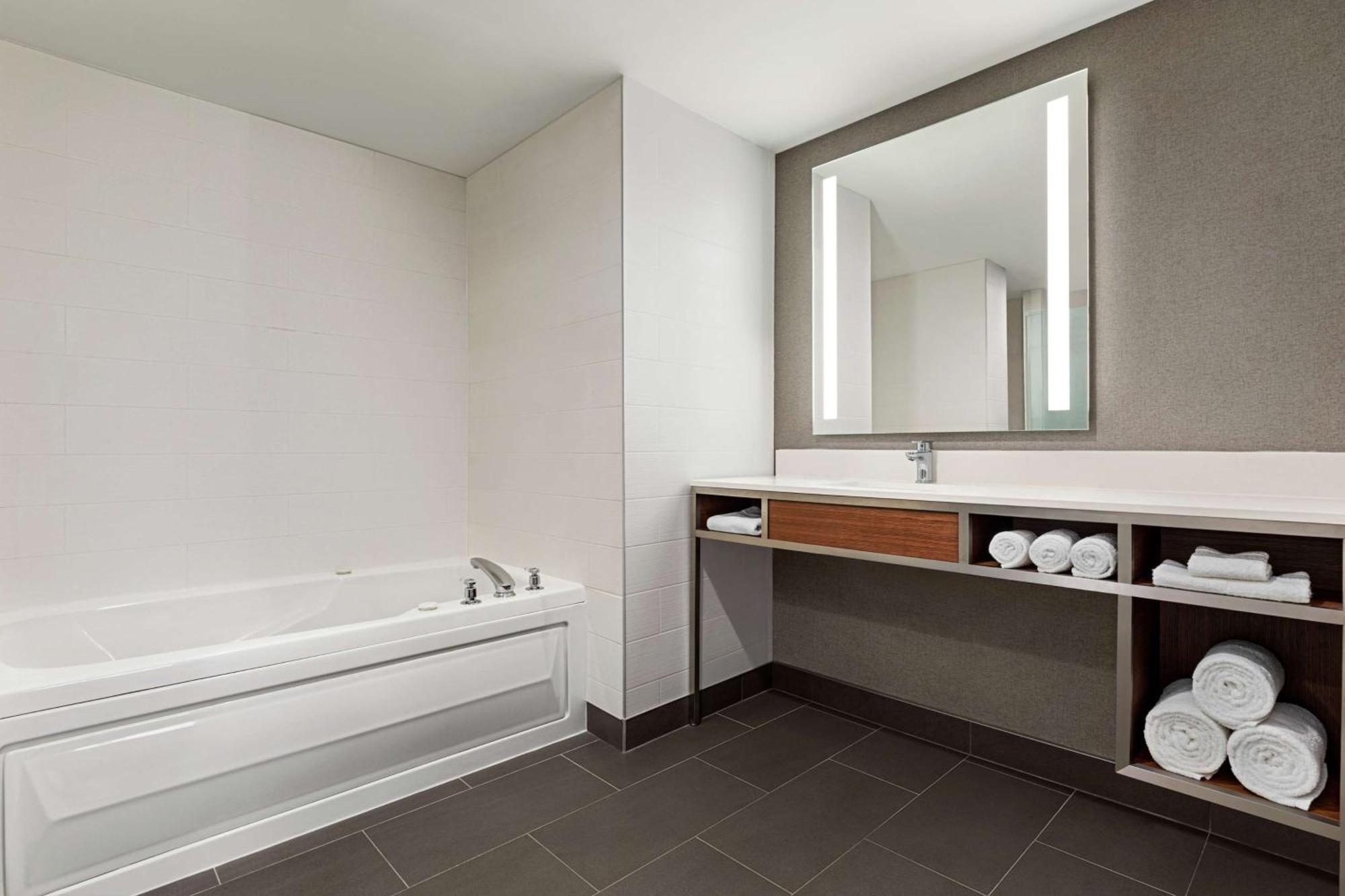 Hilton Garden Inn Kitchener/Cambridge Εξωτερικό φωτογραφία